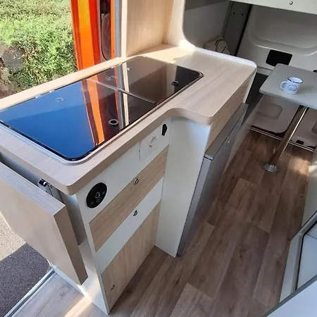 キャンプ場 Furgoneta Camper 4