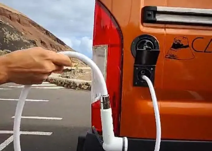 Campingplads Furgoneta Camper 4