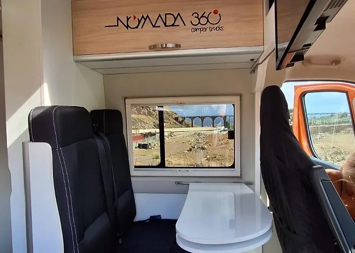 Campingplads Furgoneta Camper 4