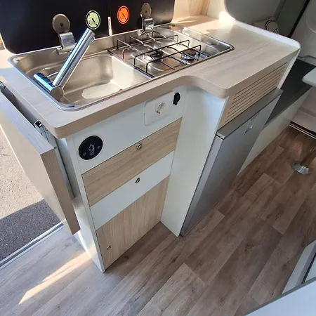 Furgoneta Camper 4 Campingplatz *
